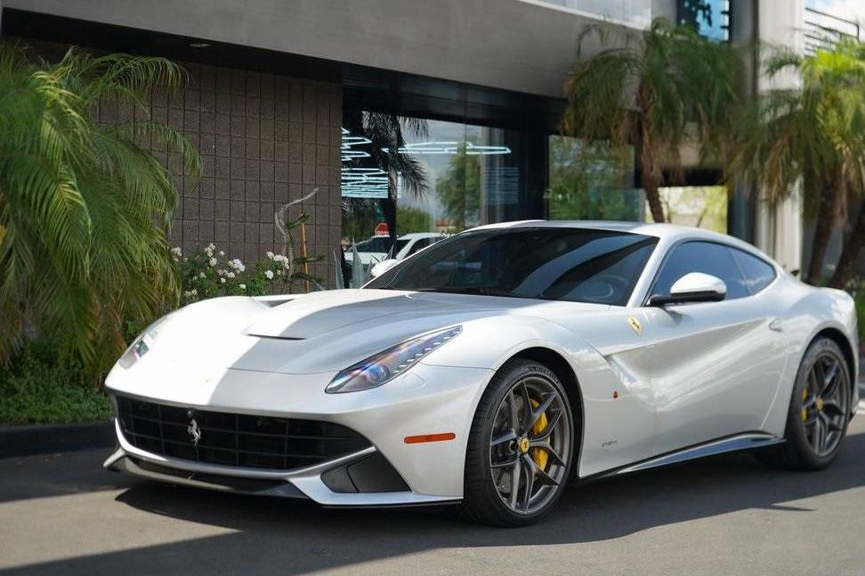 FERRARI F12 BERLINETTA 2015 ZFF74UFA0F0206813 image FERRARI F12 BERLINETTA 2015 ZFF74UFA0F0206813 image
